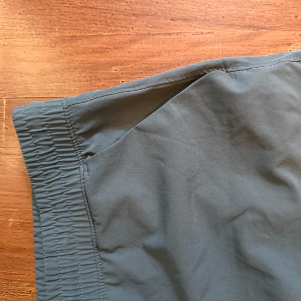 Gray Elastic Waist athletic Skort - Picture 4 of 5